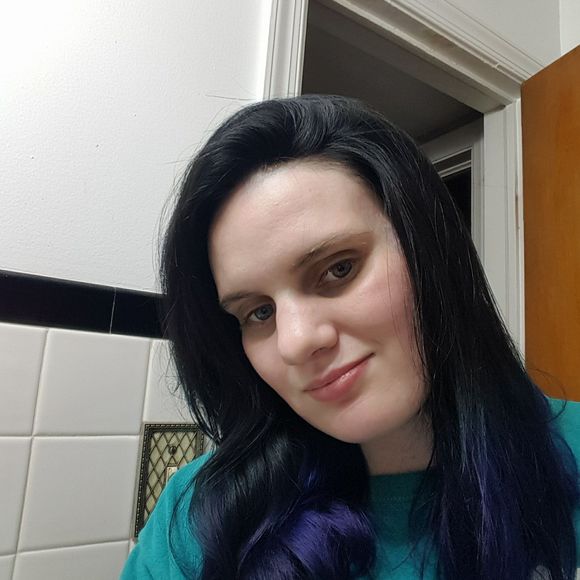 Meet your Posher, Natasha - Picture 1 of 1